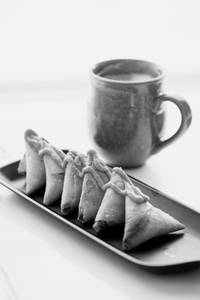 Corn And Cheese Samosa Wih Peri Peri Mayo