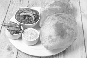 Chole Bhature [2Pc] Without Onion Garlic