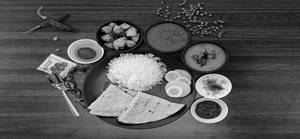 Brown Chana Masala With Jeera Aloo Meal
