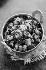 Aloo Palak