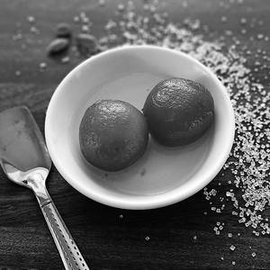 Gulab Jamun (2 Pcs)