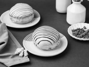 Custard Doughnut
