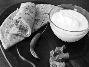 2 Aloo Paratha + Dahi