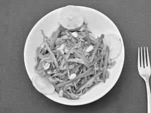 Spicy Chicken Crunchy Noodles