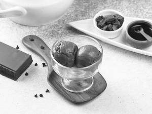 Chocolate Choco Chips Double Scoop