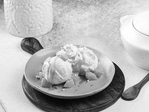 Peach Melba