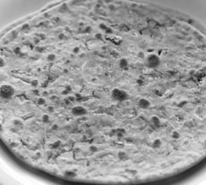 Pyaaz Paratha (1 Pc)