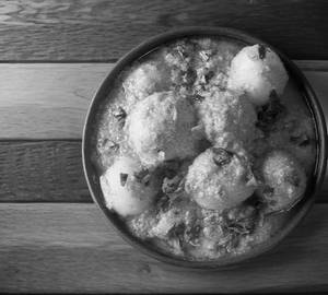Dum Aloo Nawabi