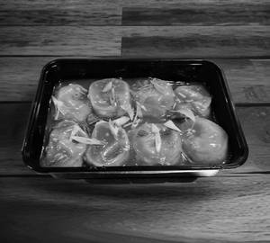 Saucy Dimsums Exotic Veg (8pcs)