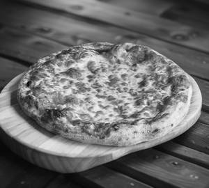 Cheese pizza