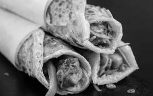 2 Pcs Double Egg Chicken Roll