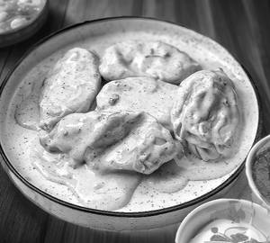 Paneer Afghani Momos [8 Pieces]