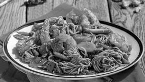 Prawn Schezwan Noodles
