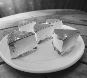 Newyork Baked Cheese Cake Slice