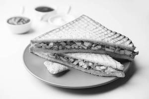 Peri Peri Paneer Sandwich