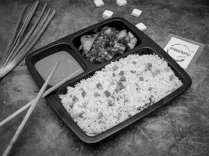 Chilli Paneer With Veg Fried Rice