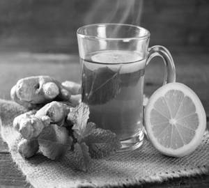 Hot lemon tea 