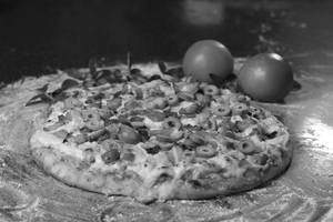 7" Regular Super Supreme Pizza