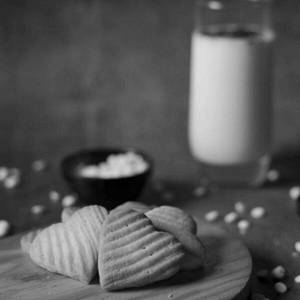 Vanilla Milk Biscuit (200gm)