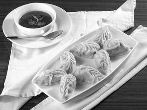 Chicken Dim Sums (8 Pcs)