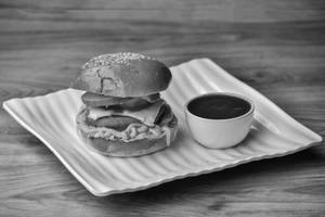 Classic Chicken Burger