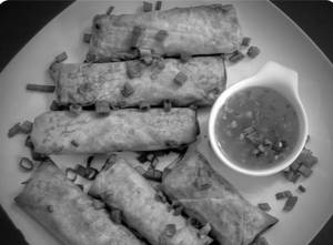 Veg Spring Roll [Per Piece]
