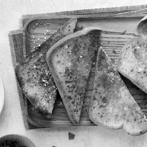 Garlic Toasts