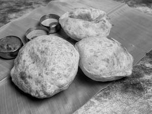 Poori Sagu / Kurma (3 Pcs)