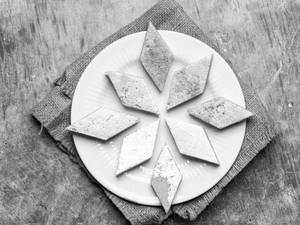 Kaju Katli (500 grams)        