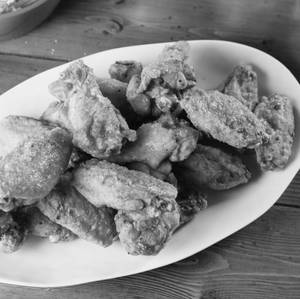 Fried chicken wings                                                                                                                                 