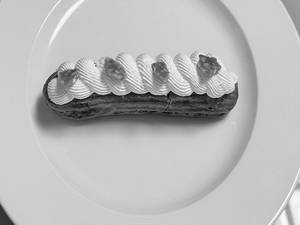 Vanilla Caramel Eclair