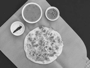 Tomato Uttapam