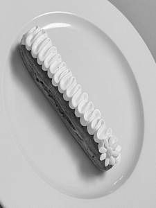 Vanilla Custard Creme Eclair
