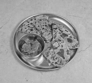 Paneer paratha [pack of 2]