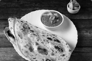 Buter Paneer Kulcha