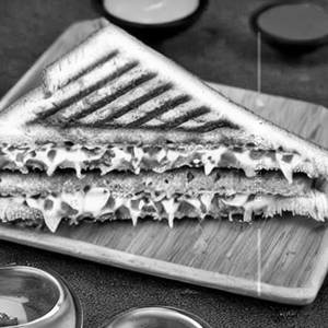 Veg Cheese Grilled Sandwich 