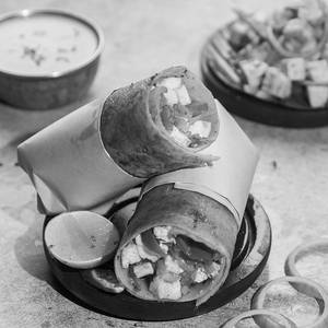 Paneer Bhurjee Rolls [2 Pcs]