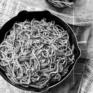 Veg Hot Garlic Noodles