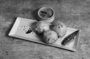 Bonda [2pc]