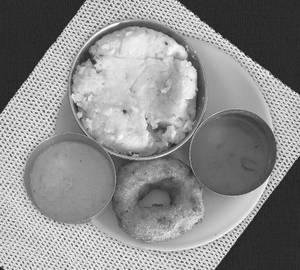 Pongal + Vada (1)