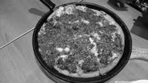 10 Inch Chicken Keema Pizza