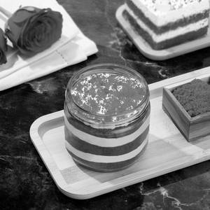 Red Velvet Jar Cake (350 ml)