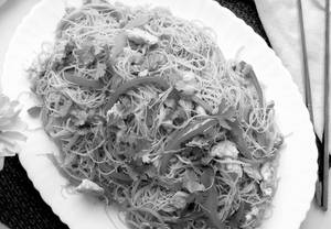 Singapore Egg Noodles