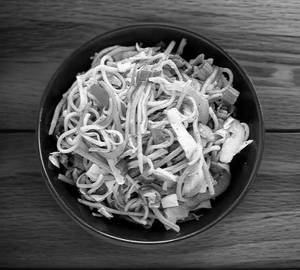 Hakka Noodles        