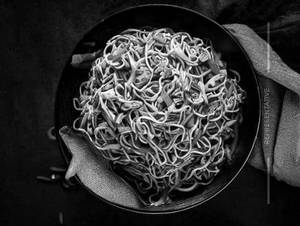 Mushroom Hakka Noodles