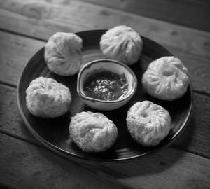 Veg Momos ( Fried )