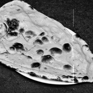 Lasooni Naan  Butter 