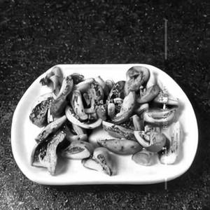 Mushroom Salt & Pepper