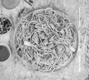 Chicken hakka noodles