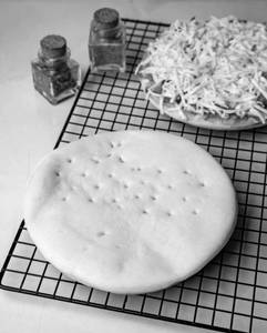Pizza Base 10" ( 2 Pc )